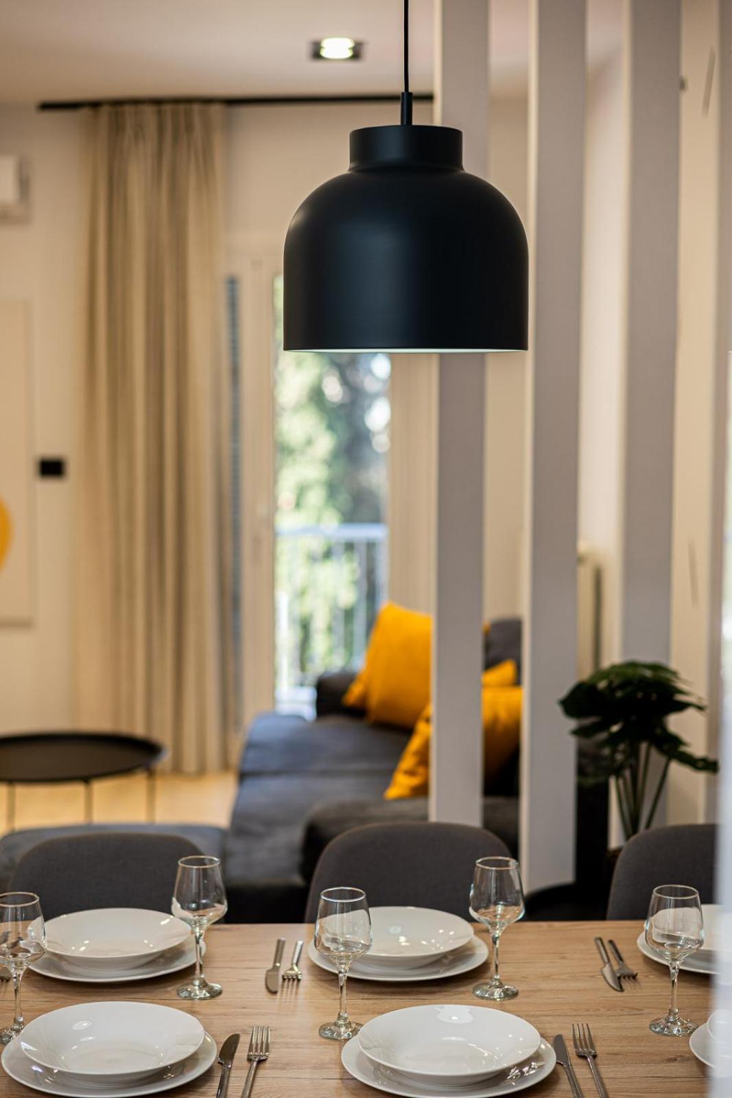 Modern 3 Bedroom Luxury Apartment Tesalonika Bagian luar foto
